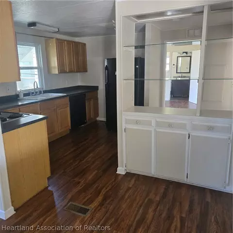 3902 Van Ln, Sebring, FL 33870 photo 9