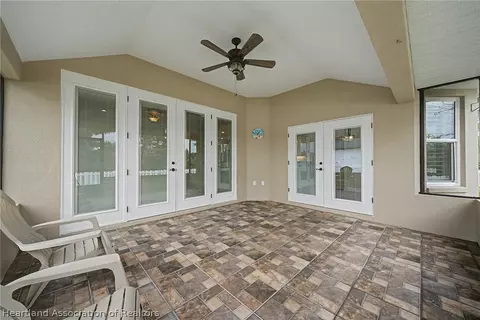 Exterior - 5130 Pebble Beach Dr, Sebring, FL 33872 photo 3 of 6