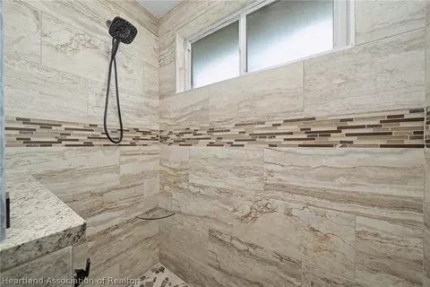 Bath - 5130 Pebble Beach Dr, Sebring, FL 33872 photo 5 of 5
