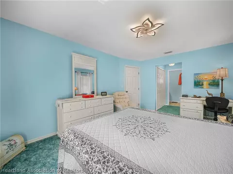 Bedroom - 4423 Loquat Rd, Sebring, FL 33875 photo 3 of 6