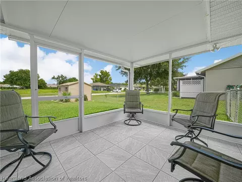 Exterior - 4423 Loquat Rd, Sebring, FL 33875 photo 2 of 12
