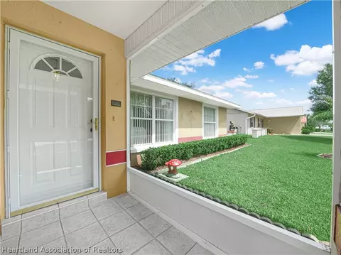 Exterior - 4423 Loquat Rd, Sebring, FL 33875 photo 5 of 12