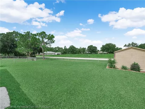 Exterior - 4423 Loquat Rd, Sebring, FL 33875 photo 9 of 12