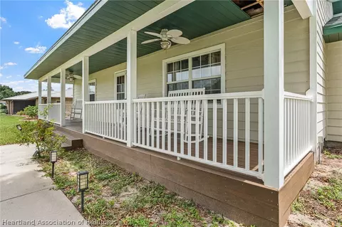 Exterior - 6232 Edgewater Ter, Sebring, FL 33876 photo 2 of 3