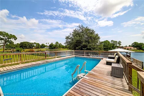 844 Lake Betty Dr, Lake Placid, FL 33852
