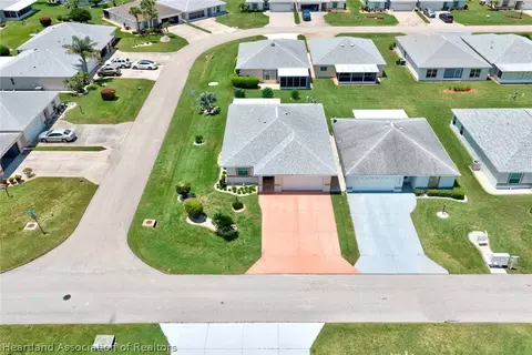 View/Area - 2117 Vantage Trce, Sebring, FL 33872 photo 2 of 9
