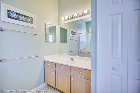 Bath - 2117 Vantage Trce, Sebring, FL 33872 photo 2 of 3
