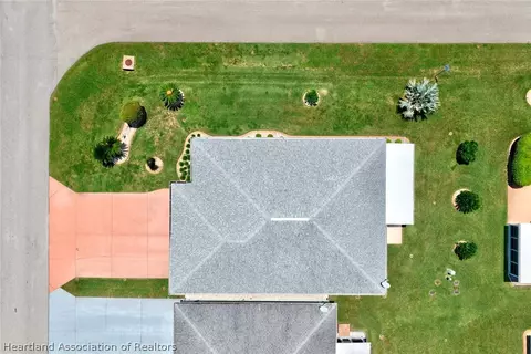View/Area - 2117 Vantage Trce, Sebring, FL 33872 photo 6 of 9