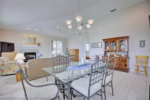 Dining - 2117 Vantage Trce, Sebring, FL 33872 photo 2 of 4