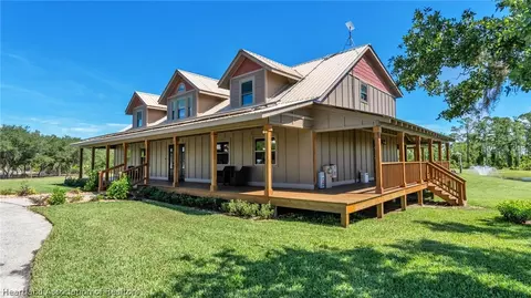 Exterior - 339 Mini Ranch Rd, Sebring, FL 33870 photo 2 of 11