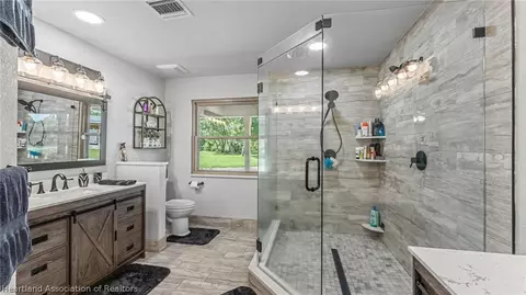Bath - 339 Mini Ranch Rd, Sebring, FL 33870 photo 1 of 3