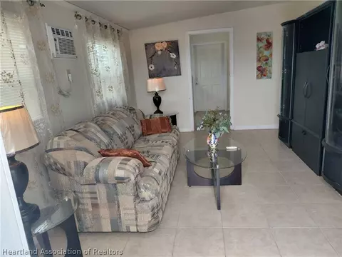 8116 Clara St, Sebring, FL 33870 photo 3