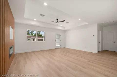 Living - 8725 Capilla St, Sebring, FL 33872 photo 3 of 6