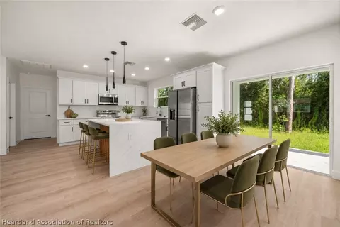 Dining - 8725 Capilla St, Sebring, FL 33872 photo 1 of 1