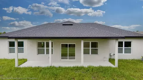 Exterior - 4700 San Ignacio Dr, Sebring, FL 33872 photo 3 of 4