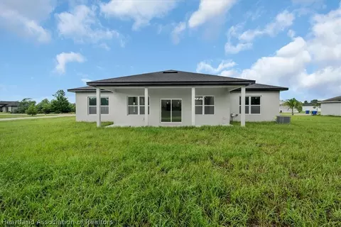 Exterior - 4700 San Ignacio Dr, Sebring, FL 33872 photo 4 of 4