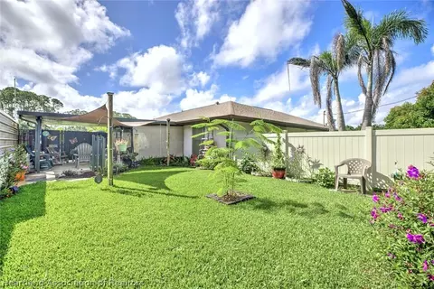 Exterior - 3500 Osca St, Sebring, FL 33872 photo 7 of 9