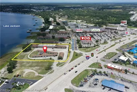 1001 Lakeview Dr, Sebring, FL 33870