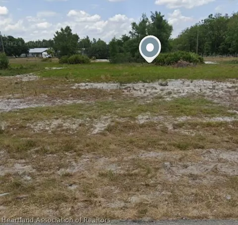 2494 W Newton Rd, Avon Park, FL 33825