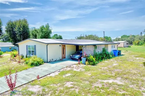 255 Hickory Ridge Dr, Sebring, FL 33876 photo 3