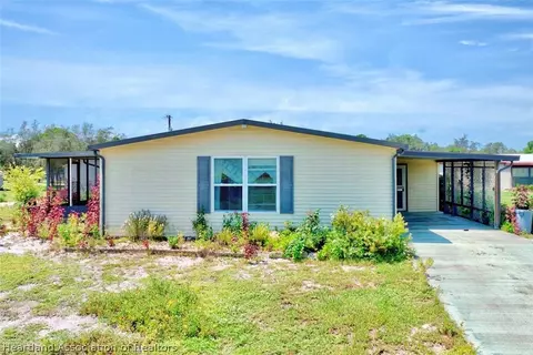 255 Hickory Ridge Dr, Sebring, FL 33876 photo 2