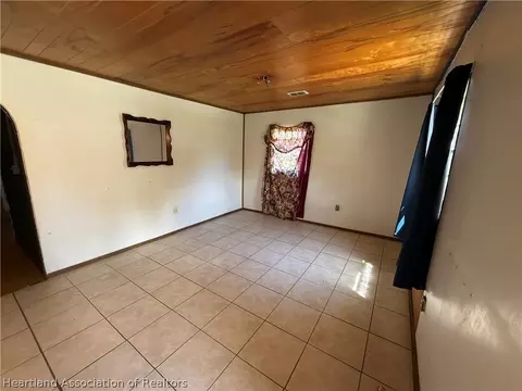 Living - 115 Lawrence Ave, Sebring, FL 33870 photo 1 of 3