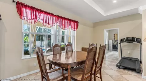 Dining - 2001 Alan St, Sebring, FL 33875 photo 2 of 2