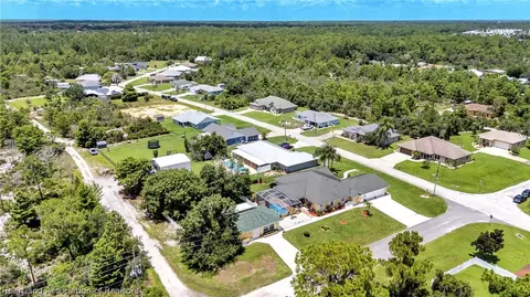 View/Area - 2001 Alan St, Sebring, FL 33875 photo 4 of 7