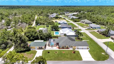 View/Area - 2001 Alan St, Sebring, FL 33875 photo 3 of 7