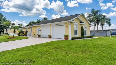 Exterior - 2001 Alan St, Sebring, FL 33875 photo 9 of 12