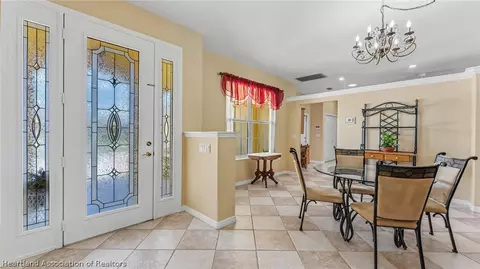 Entry Way - 2001 Alan St, Sebring, FL 33875 photo 1 of 2