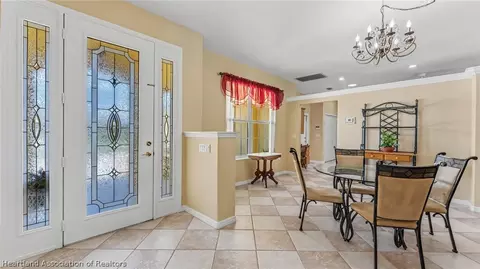 Entry Way - 2001 Alan St, Sebring, FL 33875 photo 1 of 1