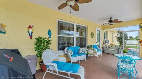 Exterior - 2001 Alan St, Sebring, FL 33875 photo 4 of 12