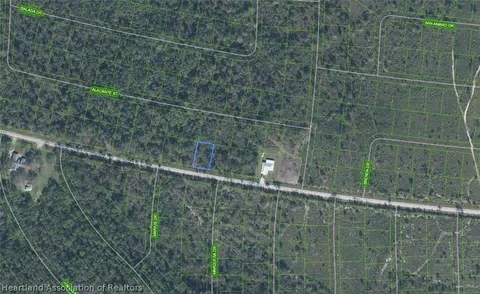 8500 Granada Blvd, Sebring, FL 33872 photo 3