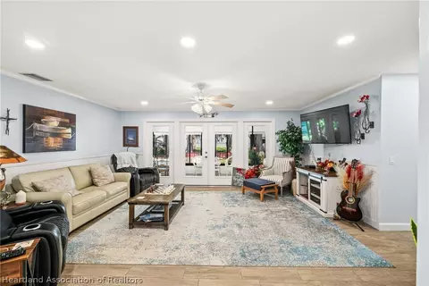 Living - 18 Peaceful Pl, Lorida, FL 33857 photo 1 of 2