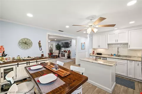 Kitchen - 18 Peaceful Pl, Lorida, FL 33857 photo 5 of 5
