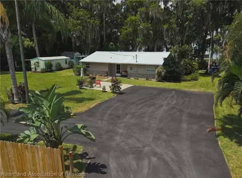 Exterior - 18 Peaceful Pl, Lorida, FL 33857 photo 15 of 18
