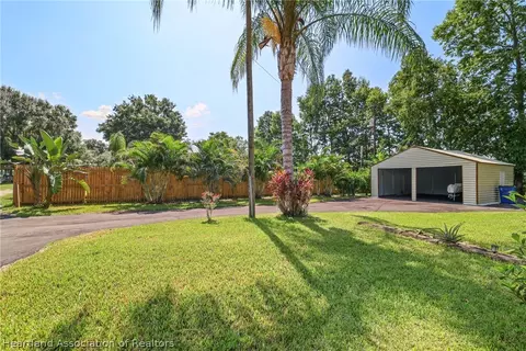 Exterior - 18 Peaceful Pl, Lorida, FL 33857 photo 8 of 18