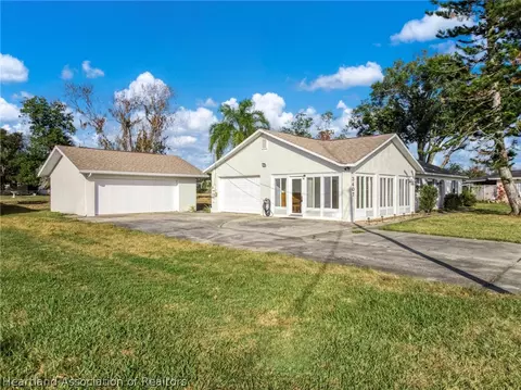 3407 Divot Rd, Sebring, FL 33872 photo 4