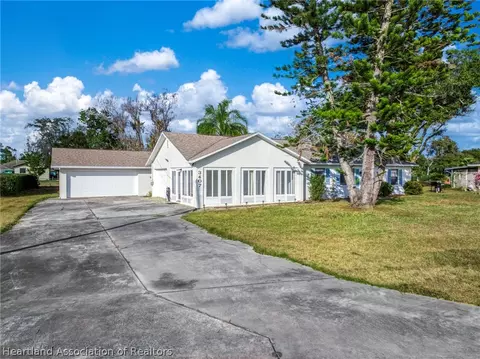 3407 Divot Rd, Sebring, FL 33872 photo 3