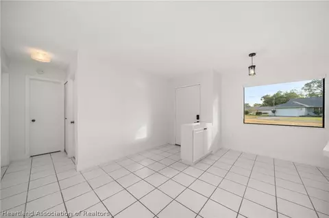 3407 Divot Rd, Sebring, FL 33872 photo 11