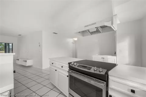 3407 Divot Rd, Sebring, FL 33872 photo 17