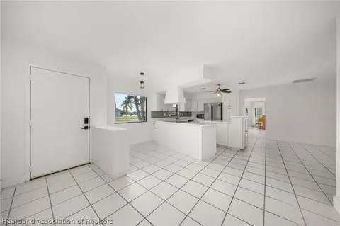3407 Divot Rd, Sebring, FL 33872 photo 12