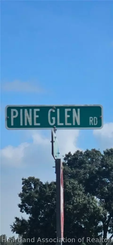 8500 Pine Glen Rd, Sebring, FL 33876 photo 4