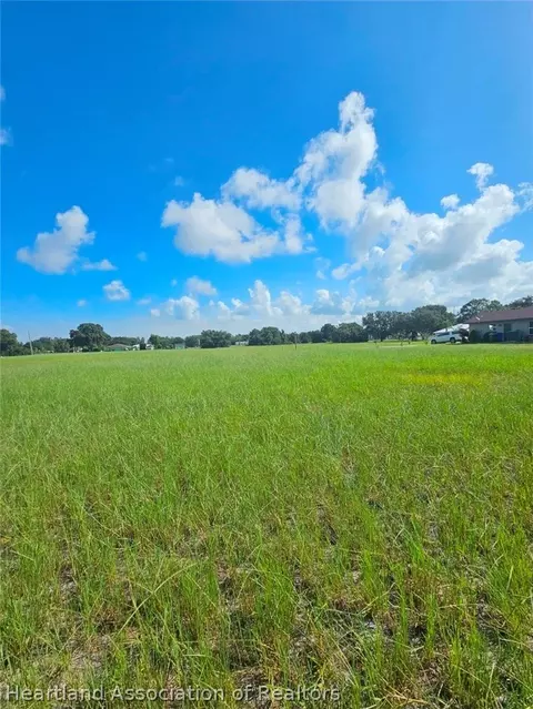8500 Pine Glen Rd, Sebring, FL 33876 photo 5