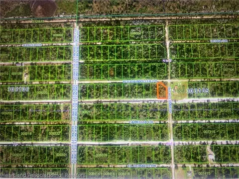 0 Bougainvillea Dr, Lake Wales, FL 33898