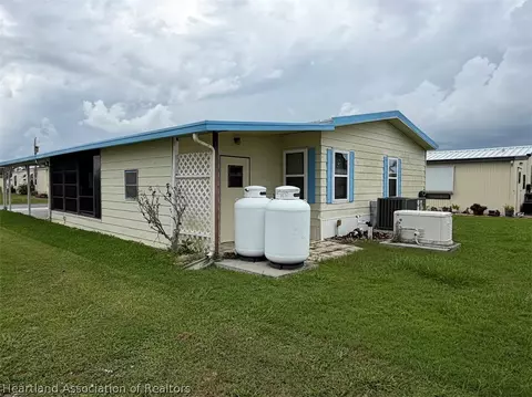 2309 Burning Tree Cir, Sebring, FL 33872 photo 25