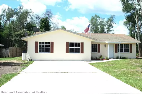 1971 W Myakka Rd, Avon Park, FL 33825
