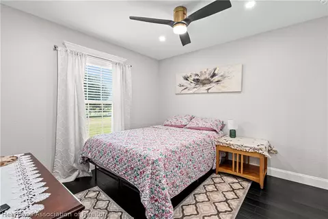 Bedroom - 298 River Dr, Sebring, FL 33875 photo 5 of 7