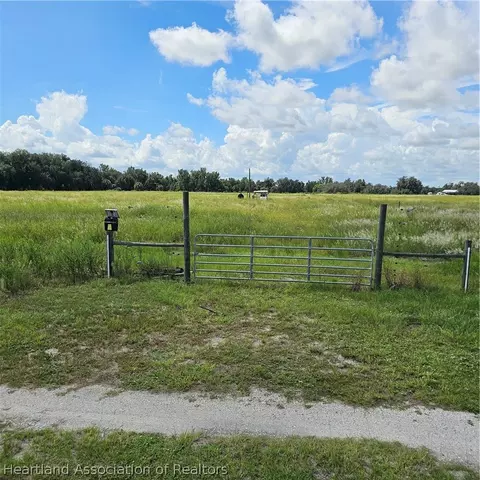 Other - 2110 Eagle Dr, Wauchula, FL 33873 photo 5 of 9